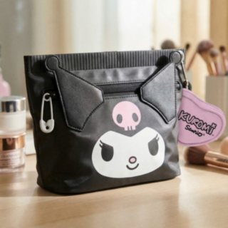 Hello Kitty® Kuromi Necessär Svart
