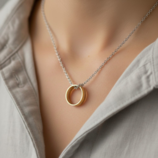 Guldring Halsband