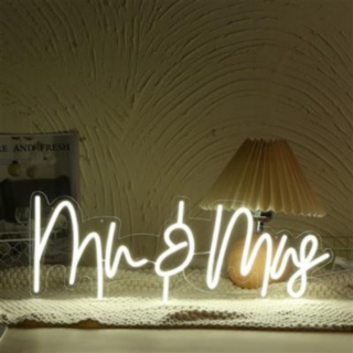 Mr & Mrs Neonskylt Vit