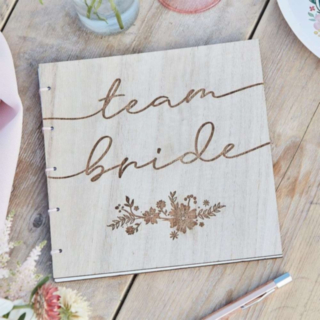 Gästbok Team Bride Meadow