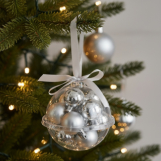 Mini Julgranskulor i Julgranskula Silver