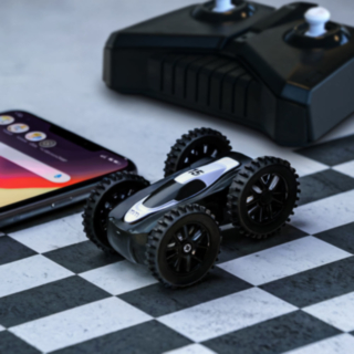 Fjärrstyrd RC Stuntbil
