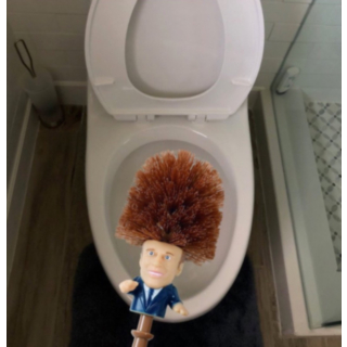 Emmanuel Macron Toalettborste