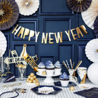 Happy New Year Girlang Guld