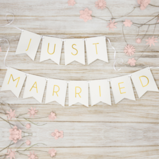 Just Married Flaggirlang Vit/Guld