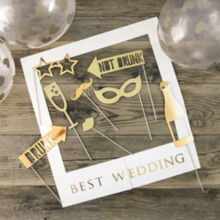 Best Wedding Selfie Props