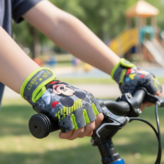 Mickey Mouse® Fingerlösa Cykelhandskar 4-6 År