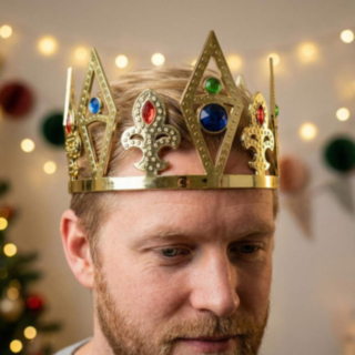 Kungakrona med juveler