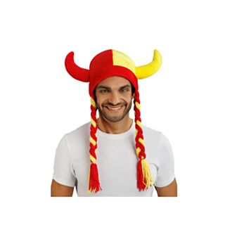 Fan Hjelm Med Horn Og Fletninger