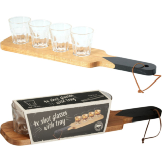 Shotglas På Träbricka