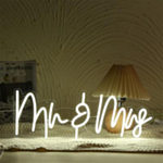 Mr & Mrs Neonskylt Vit