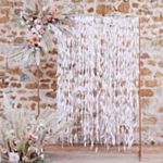 Ruscus Blad Backdrop Vit
