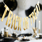 Trick Or Treat Halloween Girlang Guld