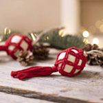 Makramé DIY Julgranskulor Röd