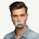 Stor Mustasch Grå