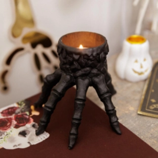 Skeletthand Ljusstake Svart