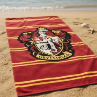 Harry Potter® Gryffindor Handduk