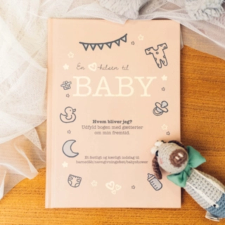 En Hilsen Til Baby Gästbok Beige