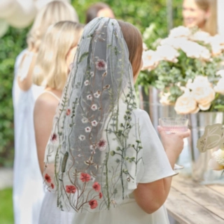 Floral Brudslöja