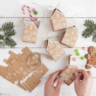 Pepparkakshus Julkalender Askar