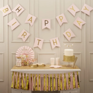 Happy Birthday Girlang Pastell Ljusrosa