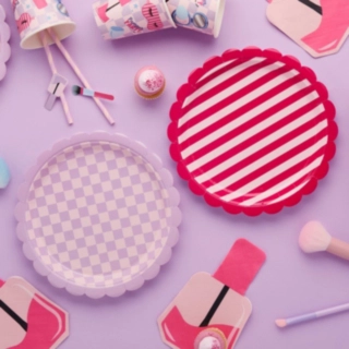 Pamper Party Randiga Papperstallrikar