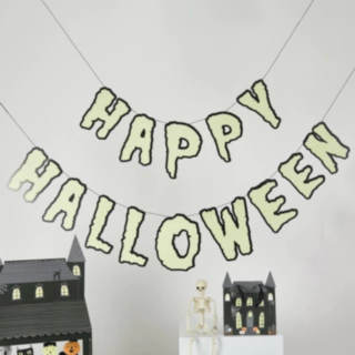 Självlysande Happy Halloween Girlang