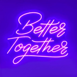 Better Together Neonskylt