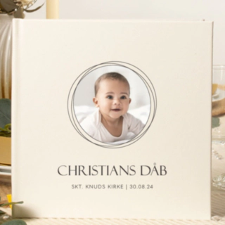 Personlig Dopgästbok Cherished Circles